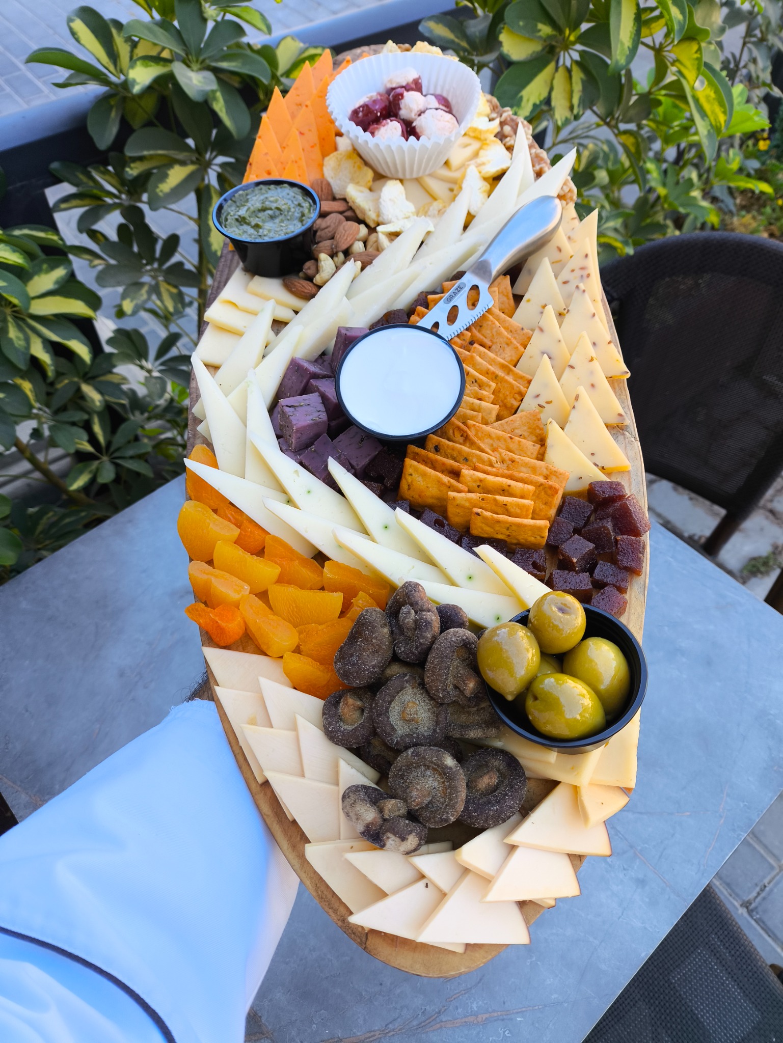 بلاتر أجبان من GRAZE